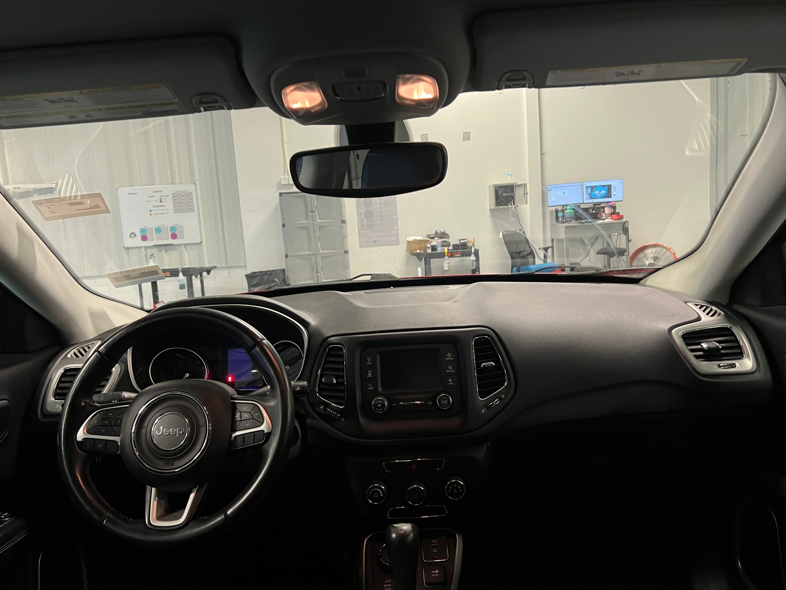 Thumbnail: 2017 Jeep Compass - 3
