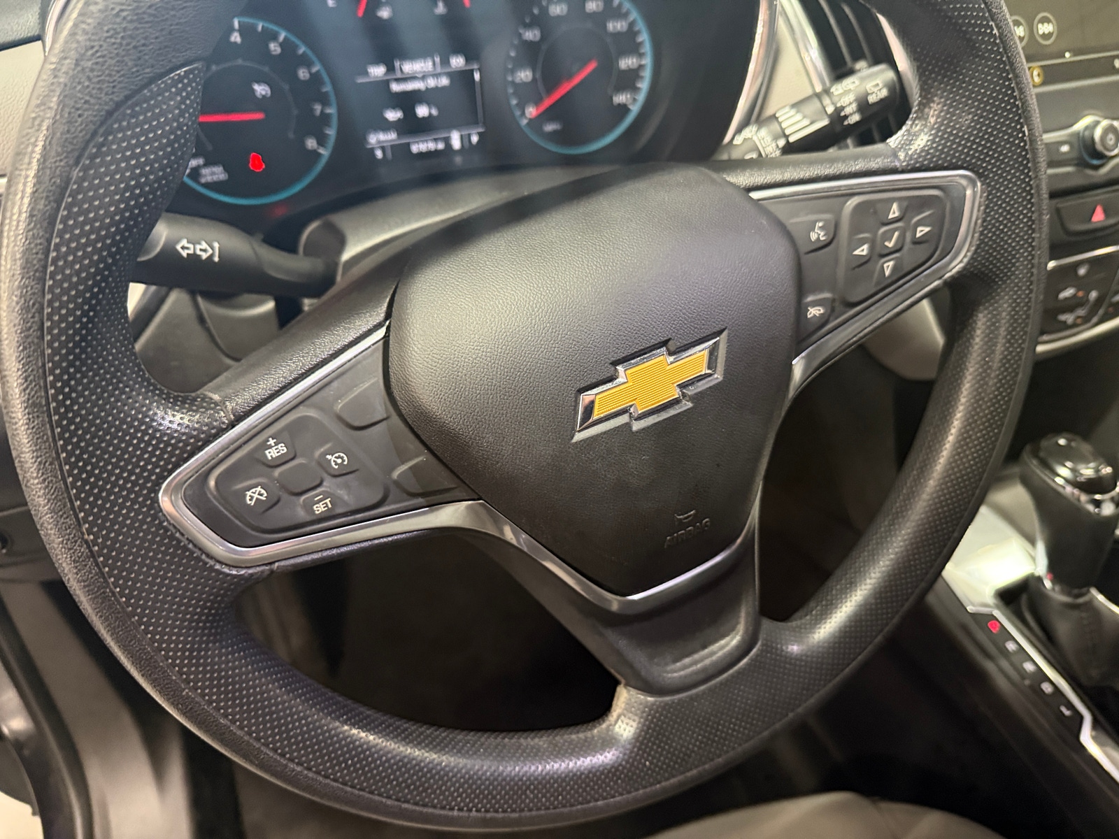 Thumbnail: 2019 Chevrolet Equinox - 5