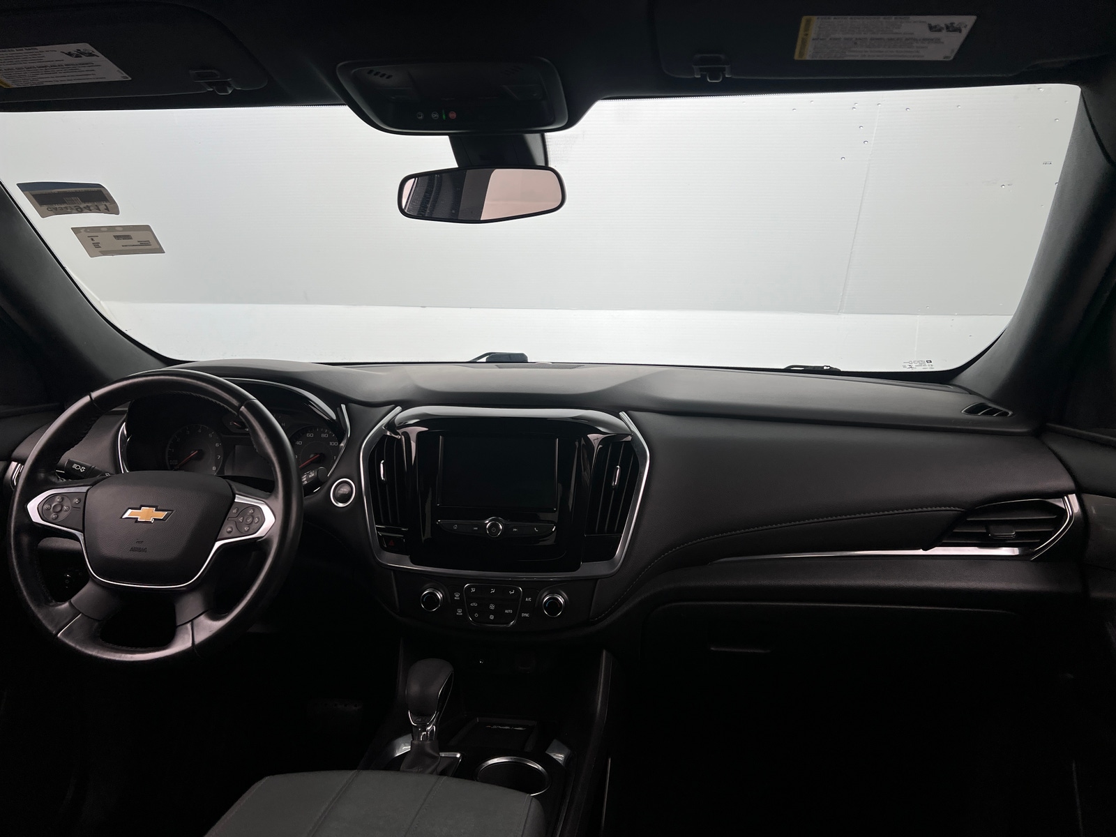 Thumbnail: 2022 Chevrolet Traverse - 3