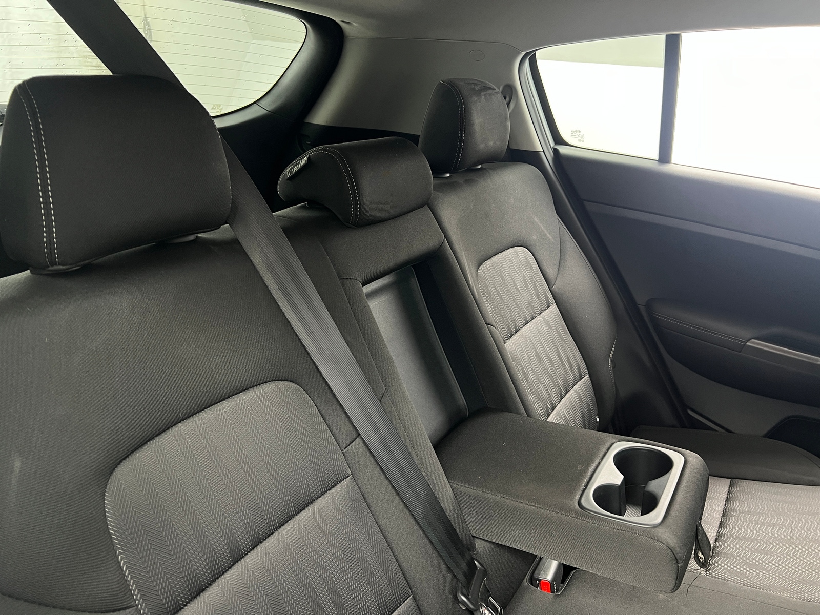 Thumbnail: 2022 Kia Sportage - 6