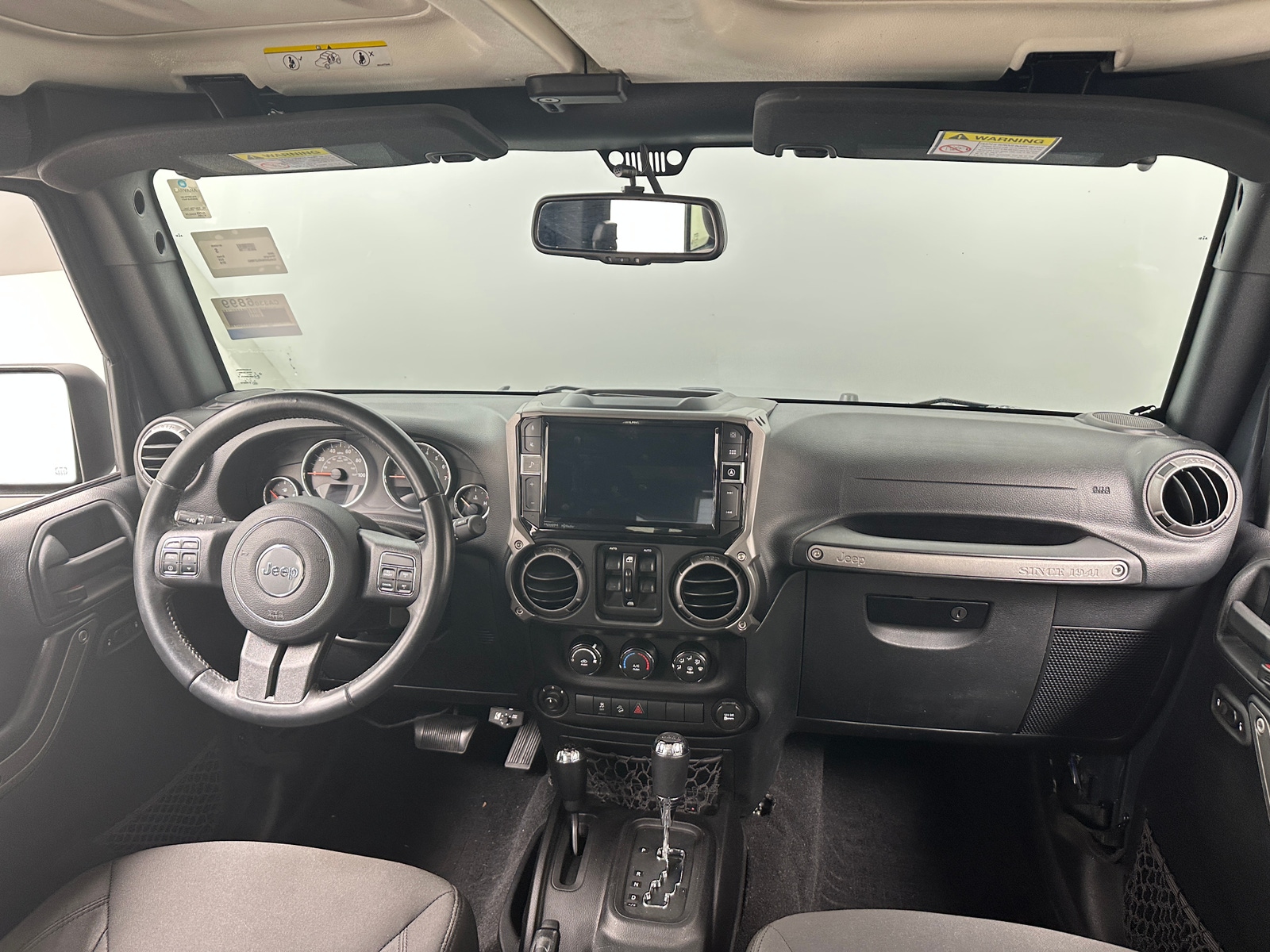 Thumbnail: 2016 Jeep Wrangler - 3