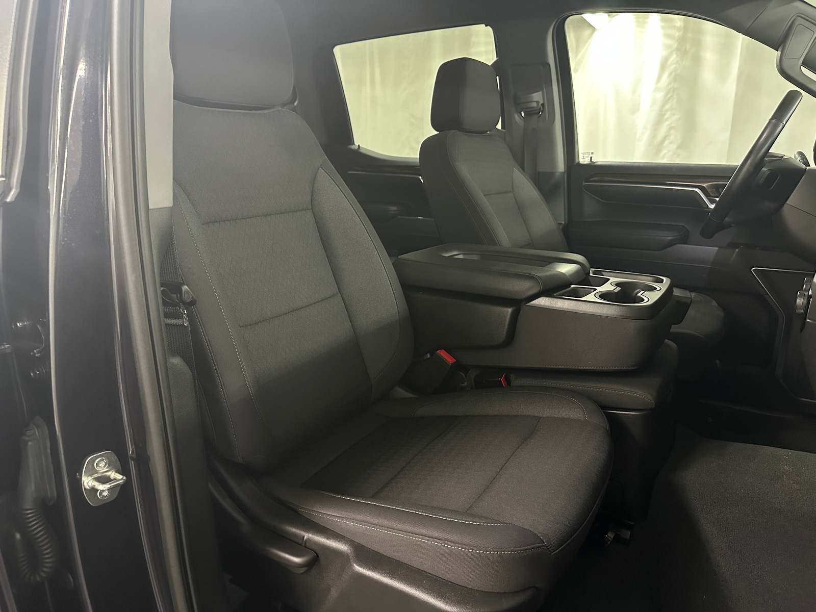 Thumbnail: 2023 Chevrolet Silverado 1500 - 2