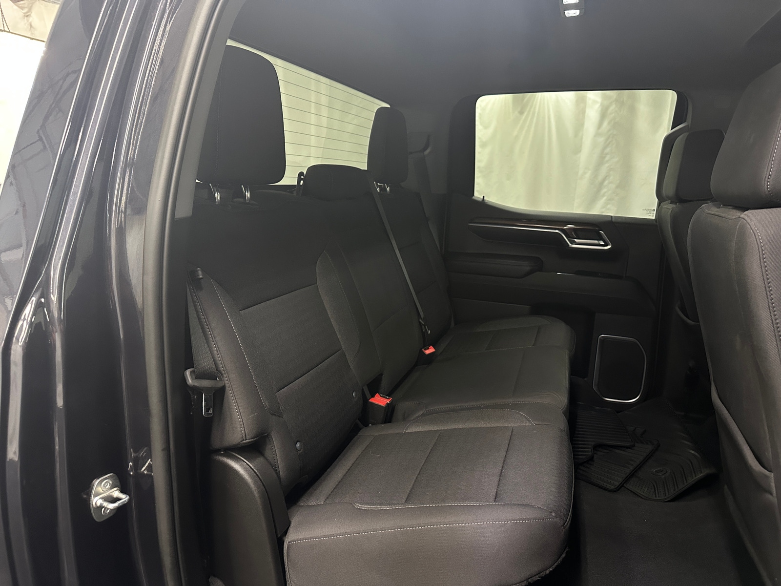 Thumbnail: 2023 Chevrolet Silverado 1500 - 6