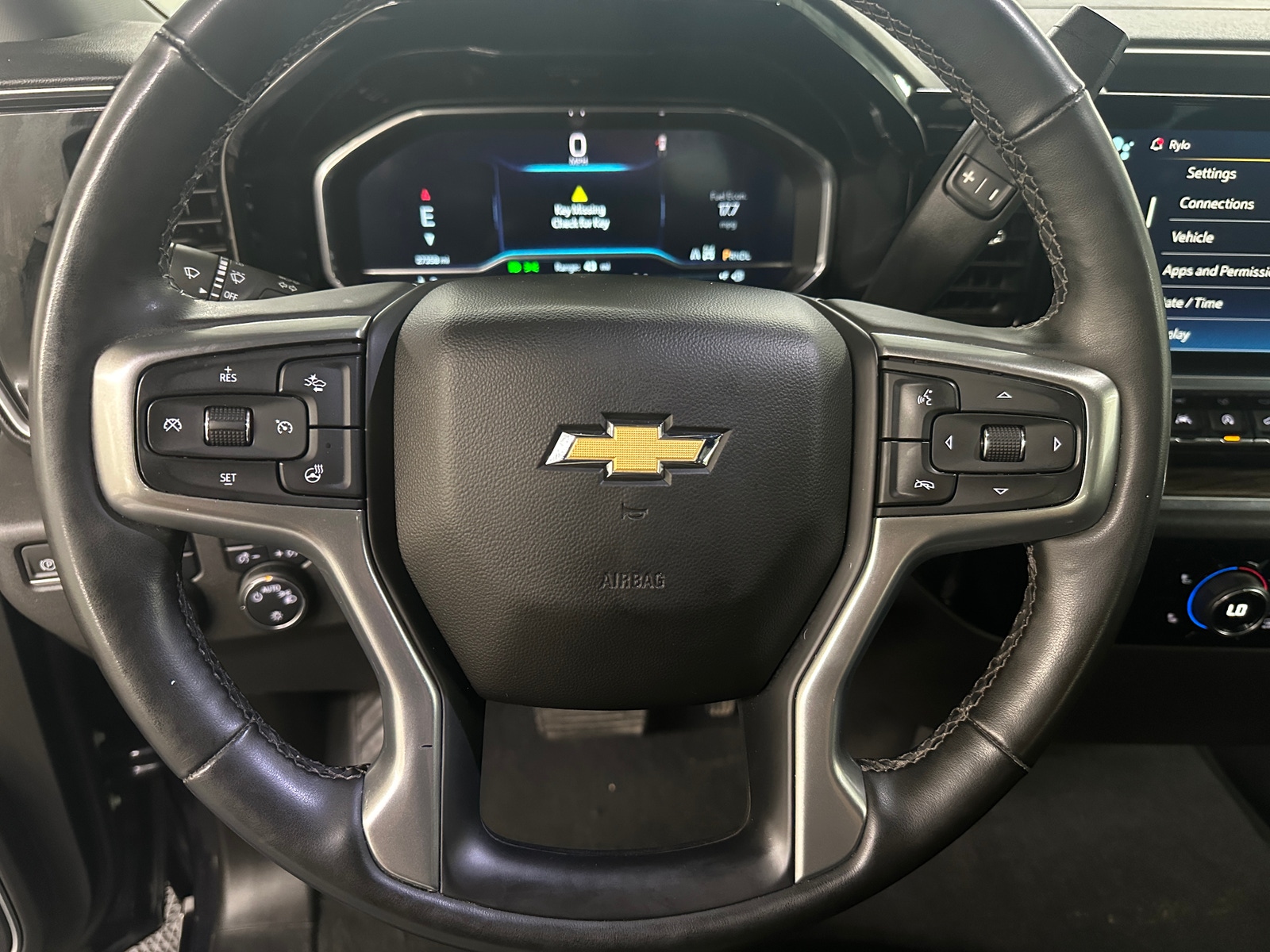 Thumbnail: 2023 Chevrolet Silverado 1500 - 5