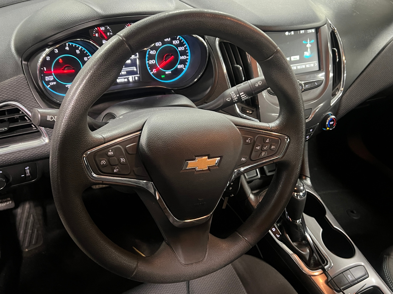 Thumbnail: 2017 Chevrolet Cruze - 5