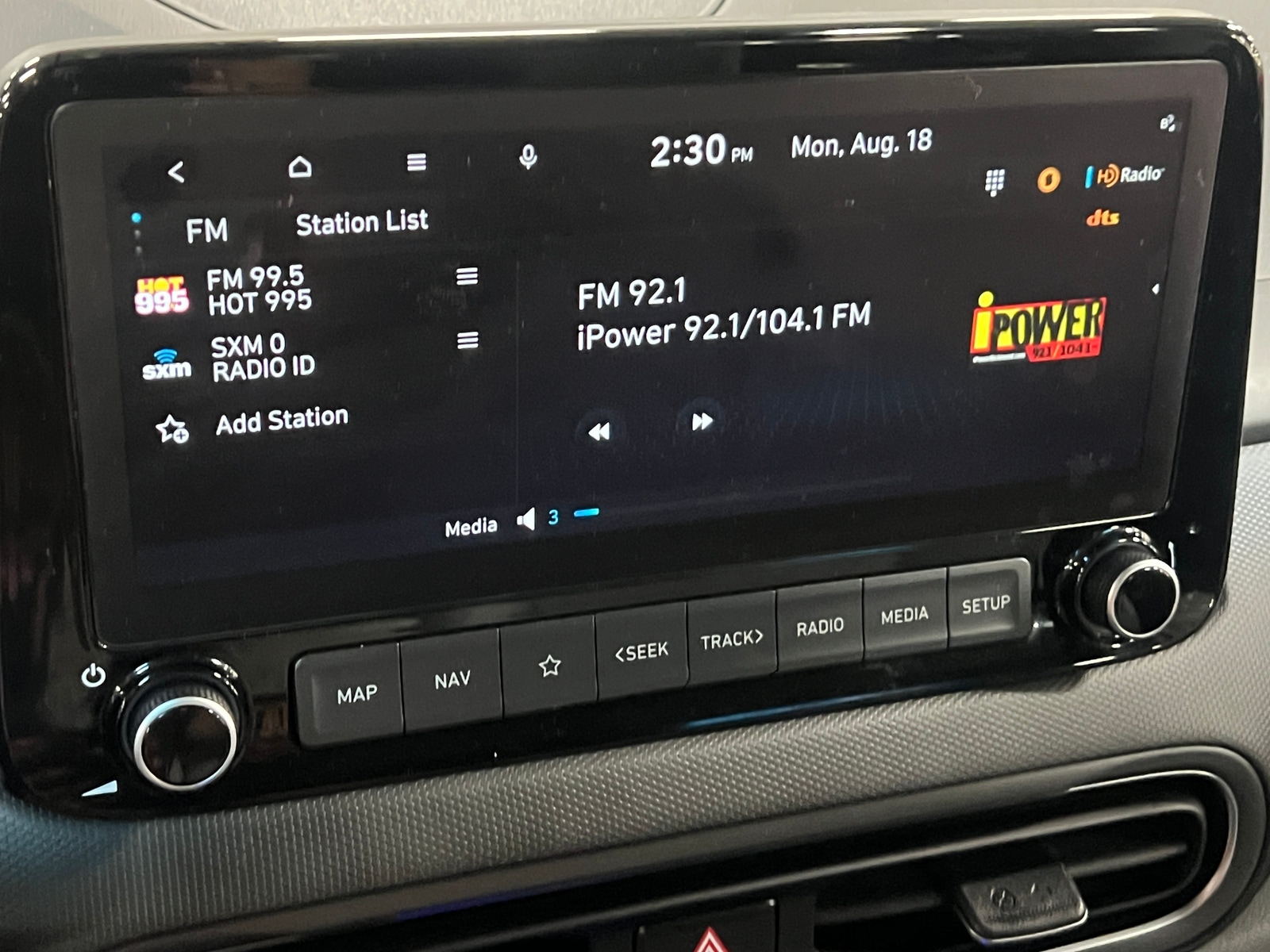 Thumbnail: 2023 Hyundai Kona - 4
