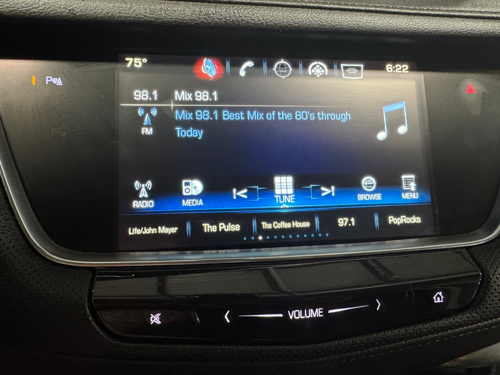 Thumbnail: 2019 Cadillac XT5 - 3