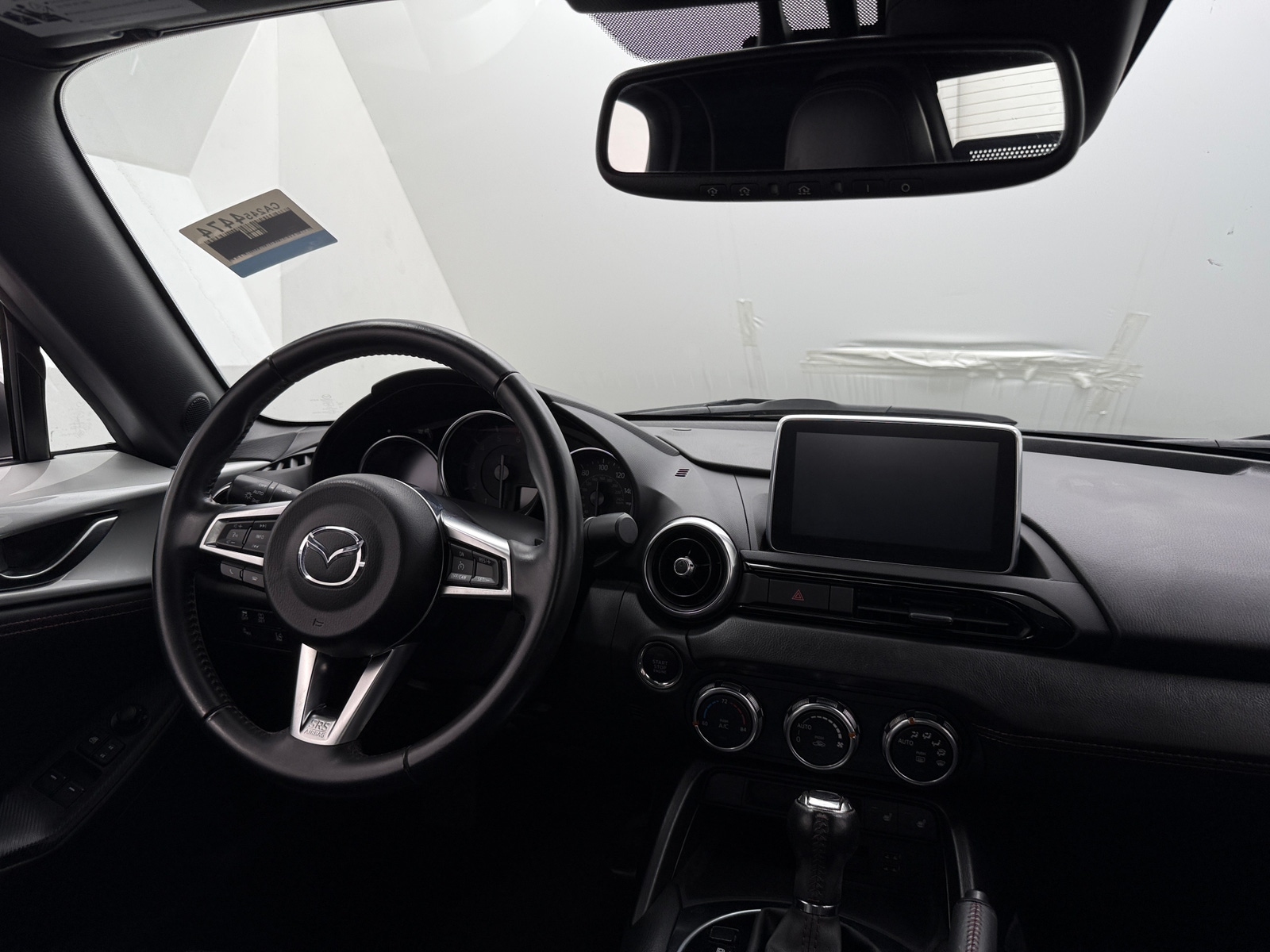 Thumbnail: 2016 Mazda MX-5 Miata - 2