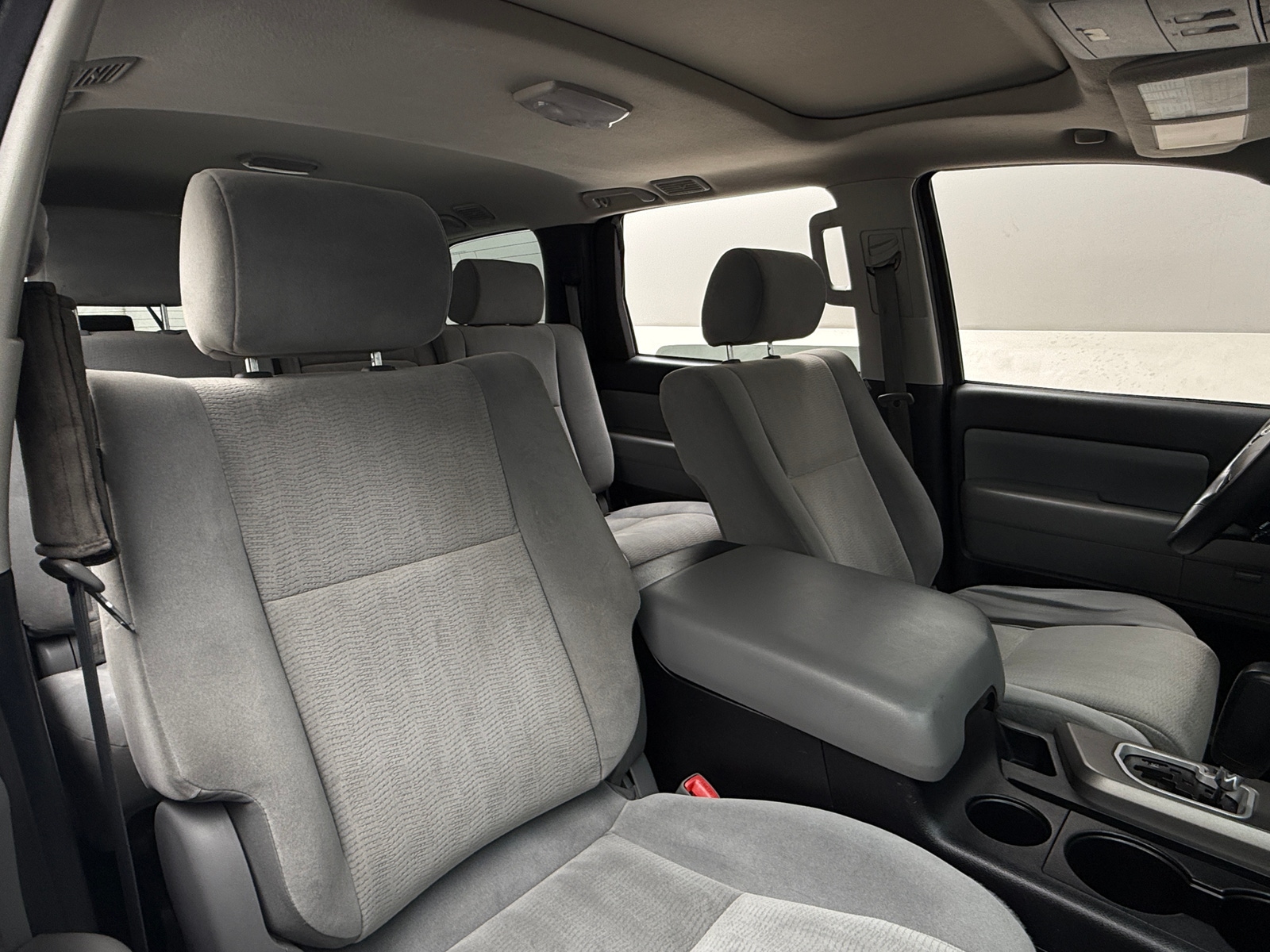 Thumbnail: 2010 Toyota Sequoia - 2