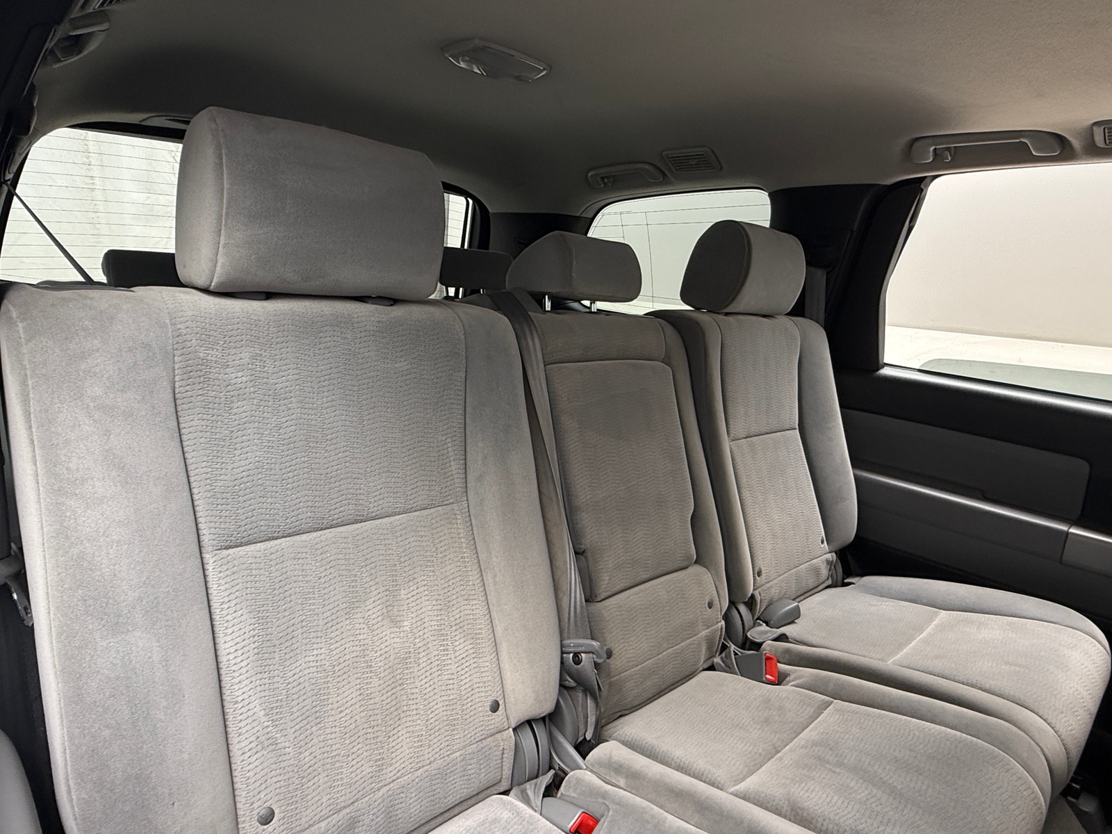 Thumbnail: 2010 Toyota Sequoia - 6