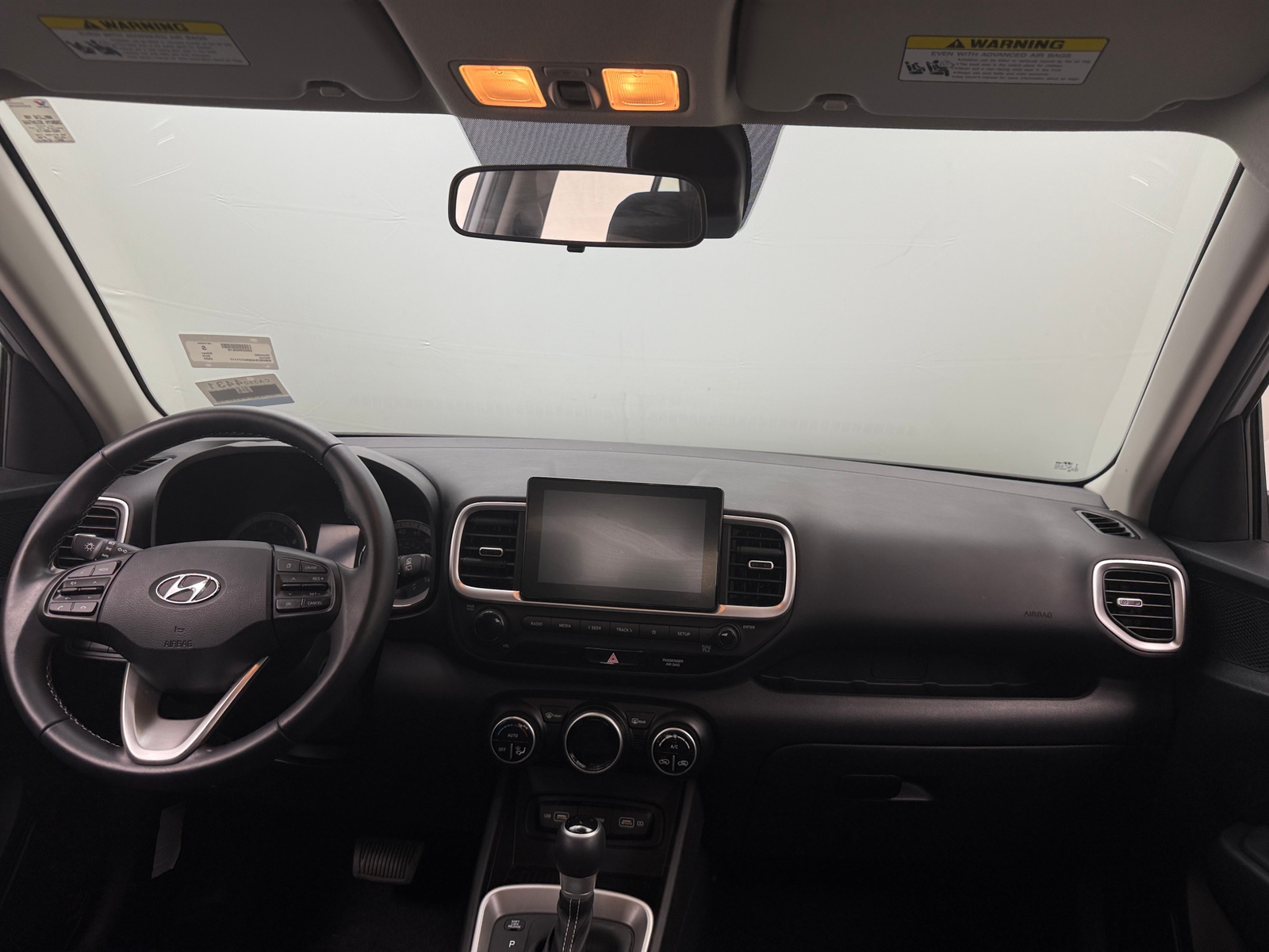 Thumbnail: 2022 Hyundai Venue - 3