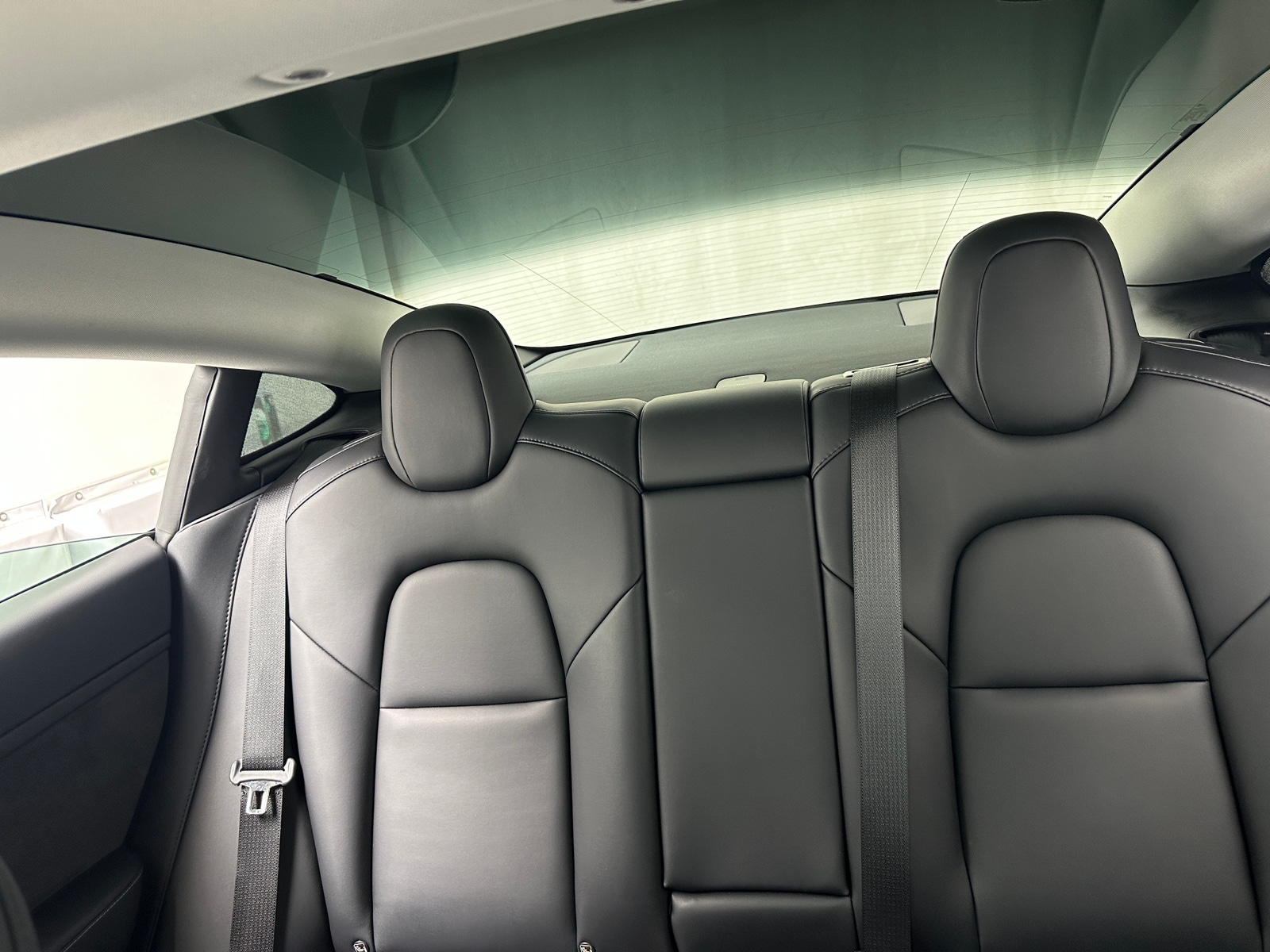 Thumbnail: 2022 Tesla Model 3 - 5