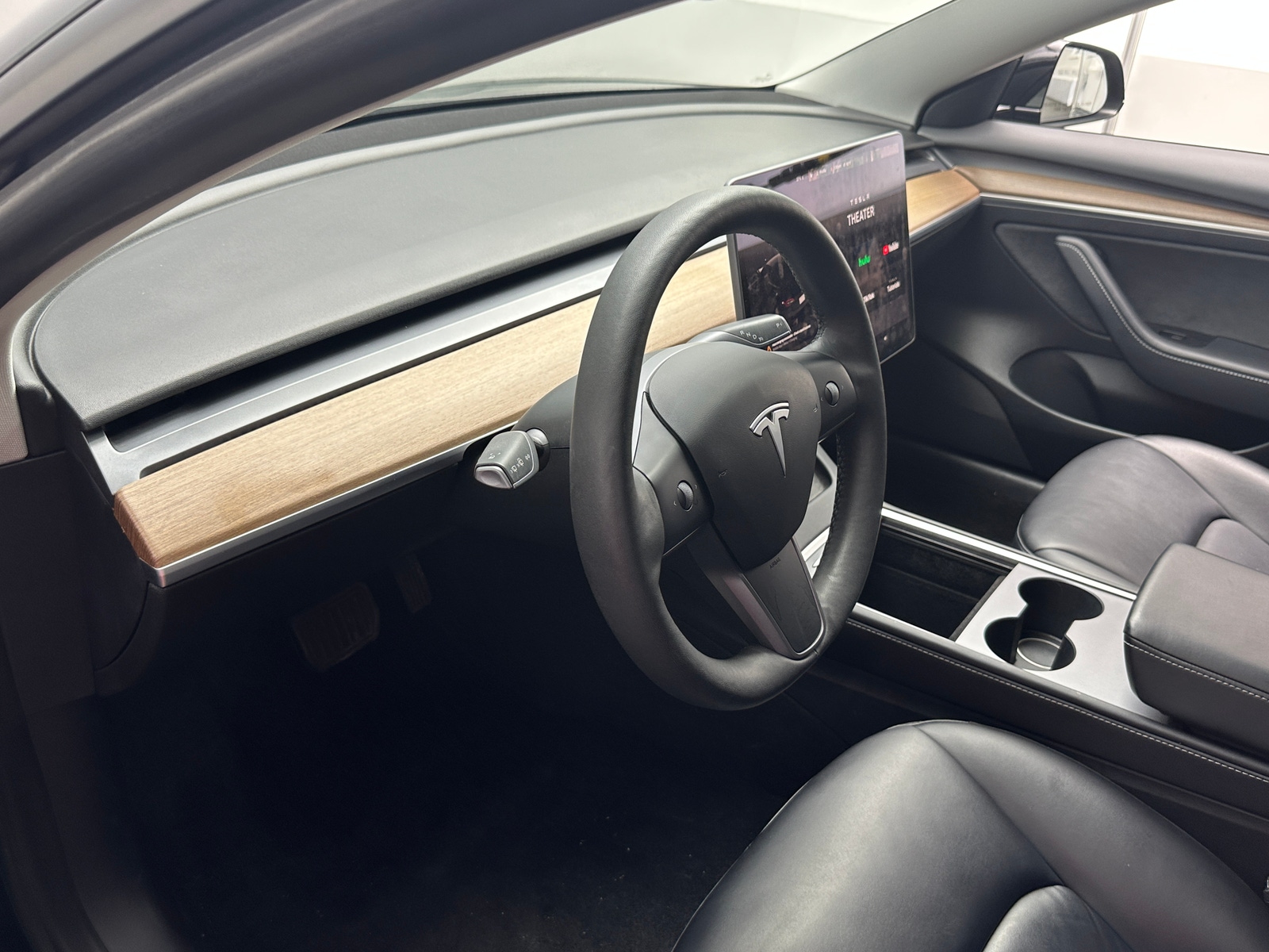 Thumbnail: 2022 Tesla Model 3 - 2