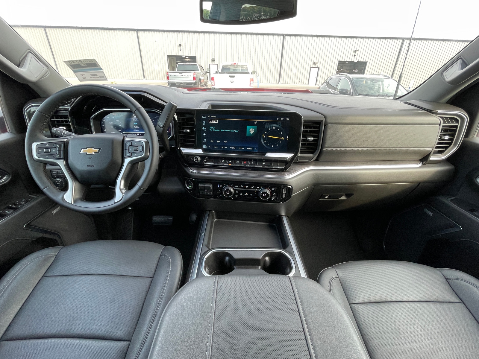 Thumbnail: 2024 Chevrolet Silverado 2500 - 2