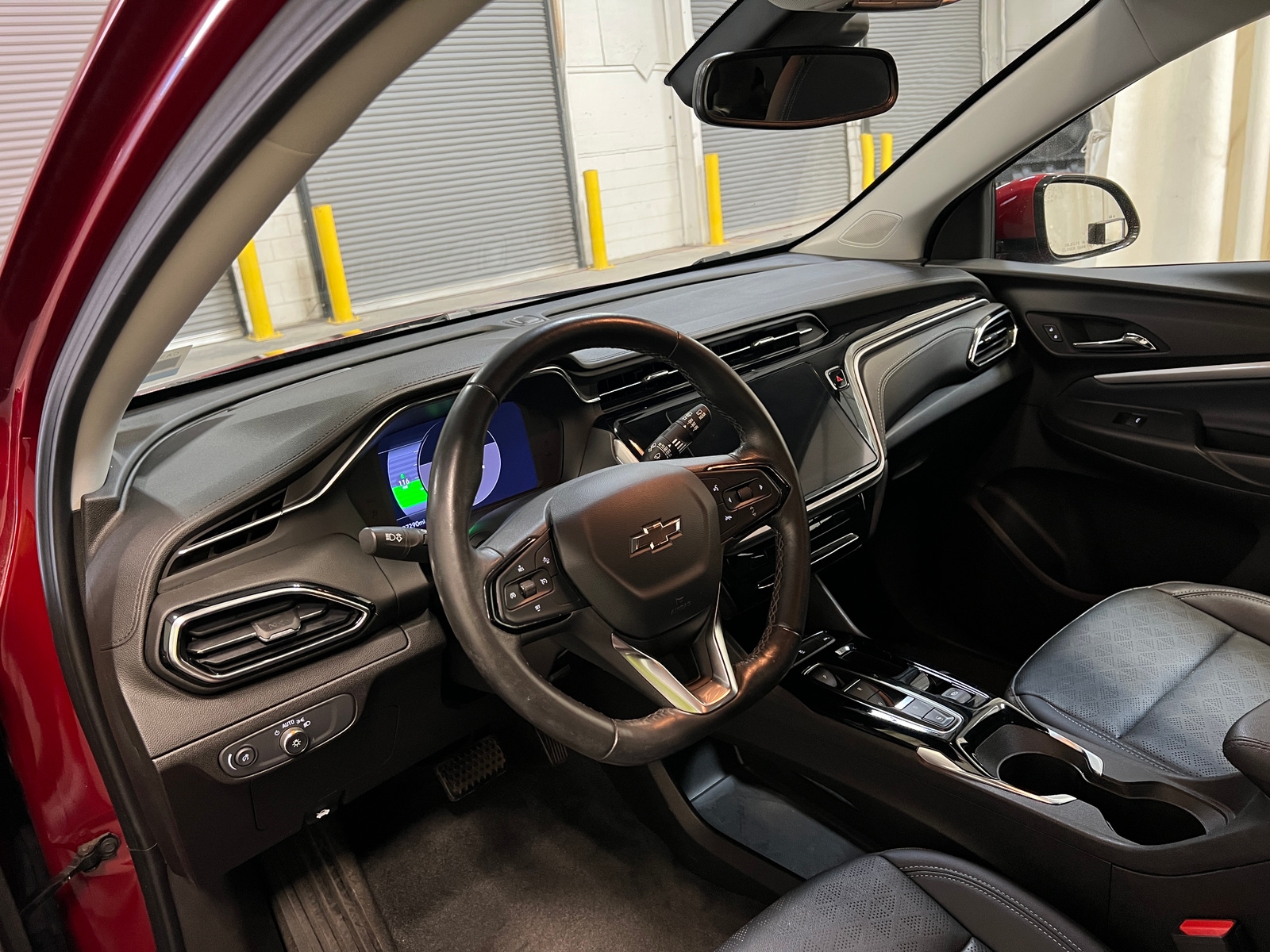 Thumbnail: 2022 Chevrolet Bolt EUV - 2