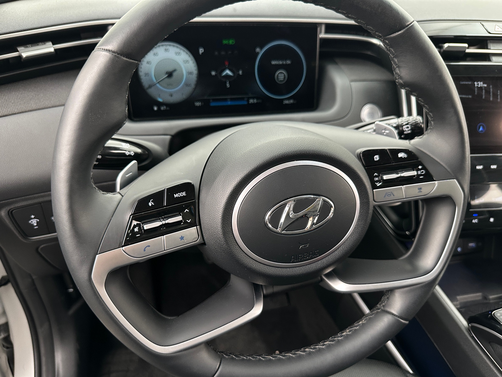 Thumbnail: 2022 Hyundai Tucson - 4
