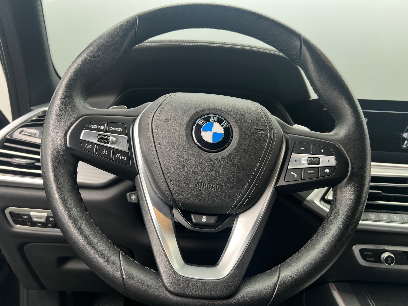 Thumbnail: 2022 BMW X5 - 4
