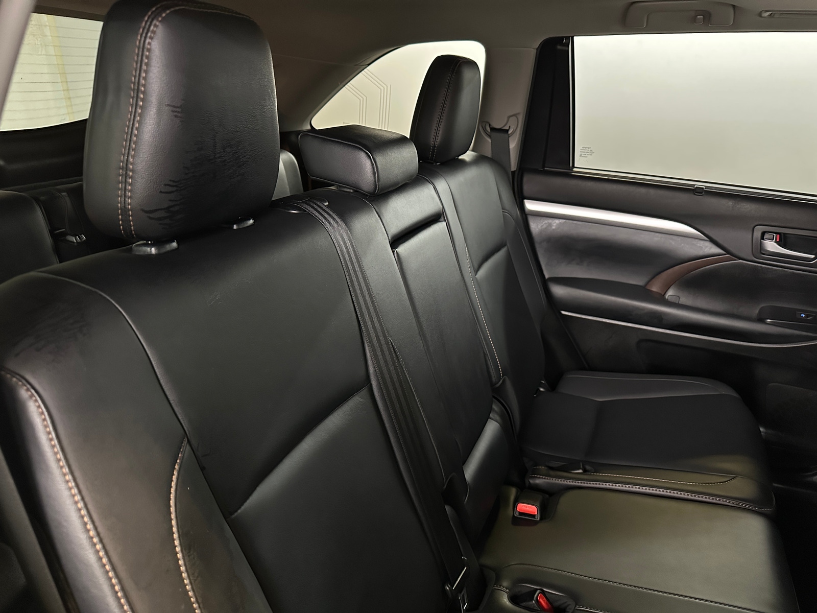 Thumbnail: 2019 Toyota Highlander - 5
