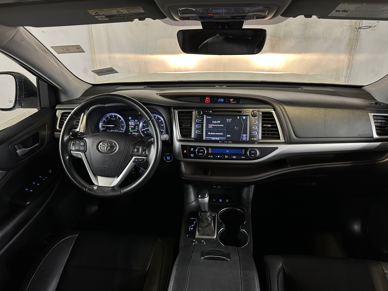 Thumbnail: 2019 Toyota Highlander - 2