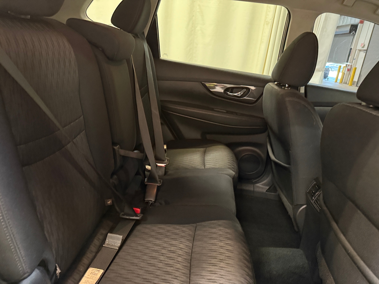 Thumbnail: 2017 Nissan Rogue - 6