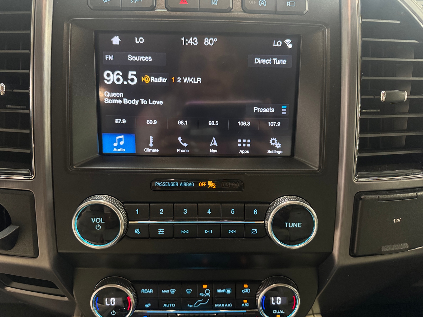 Thumbnail: 2019 Ford Expedition - 3