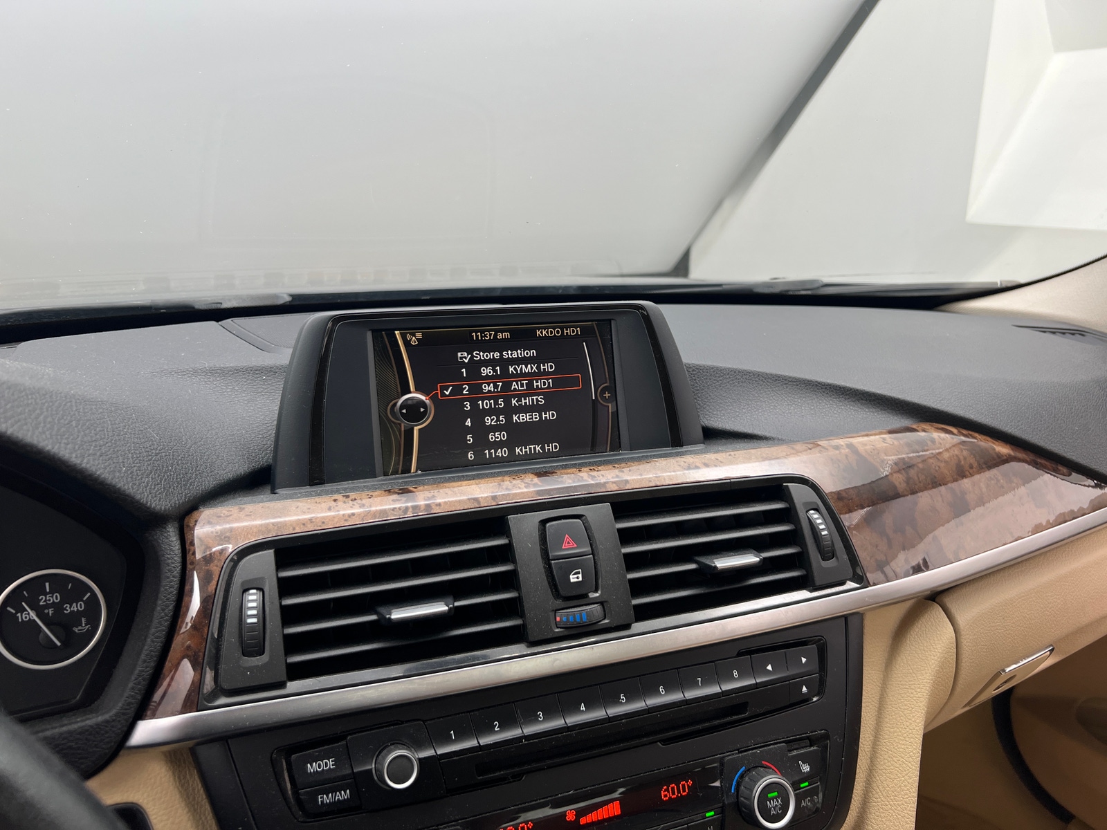 Thumbnail: 2013 BMW 3 Series - 3