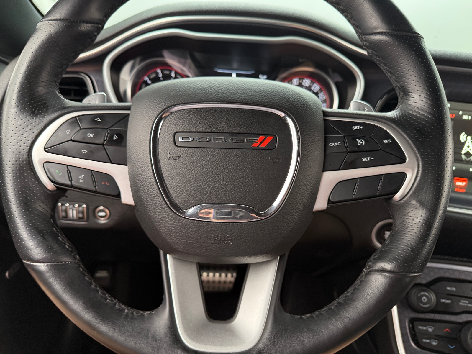 Thumbnail: 2018 Dodge Challenger - 4