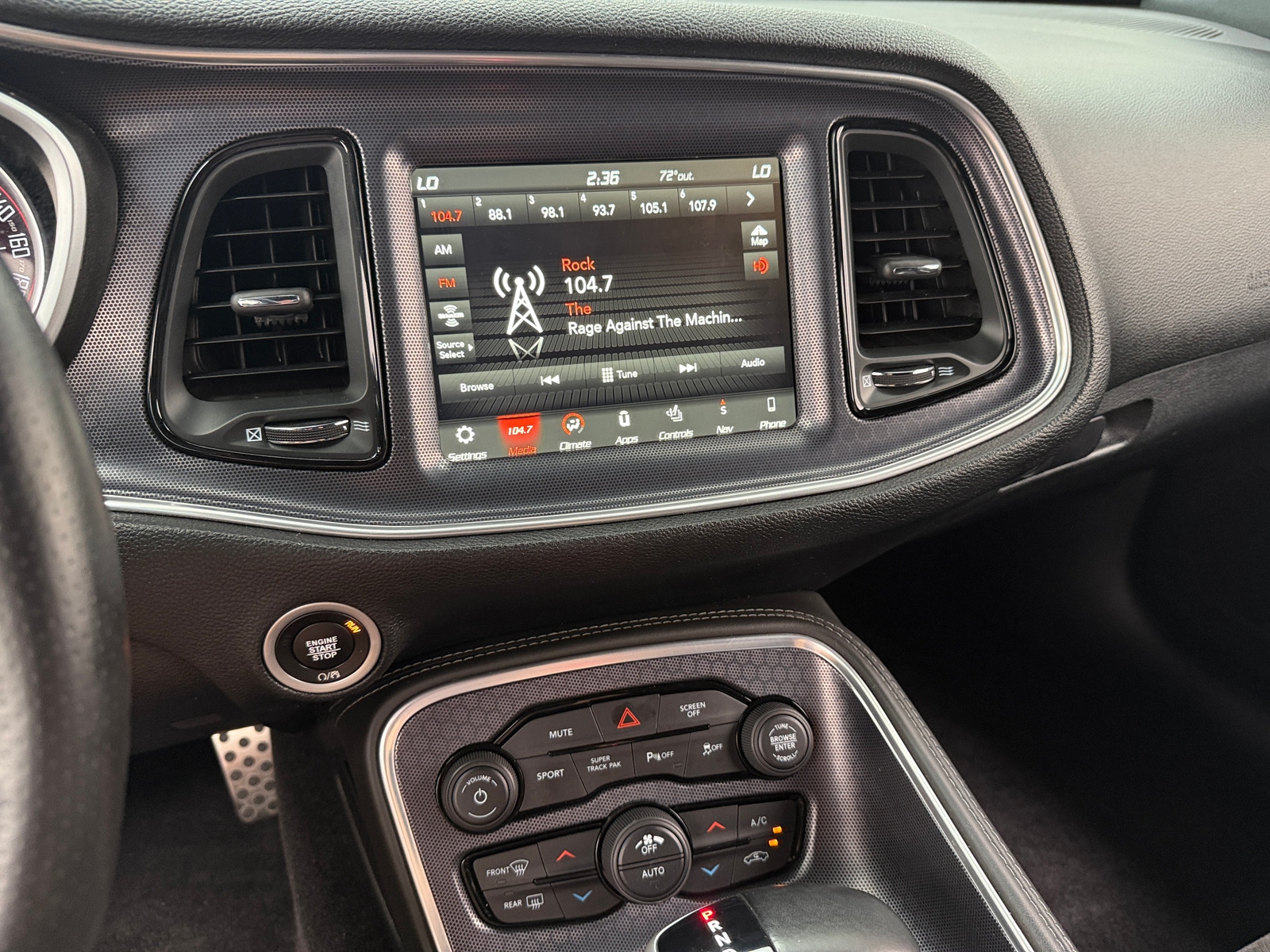 Thumbnail: 2018 Dodge Challenger - 3