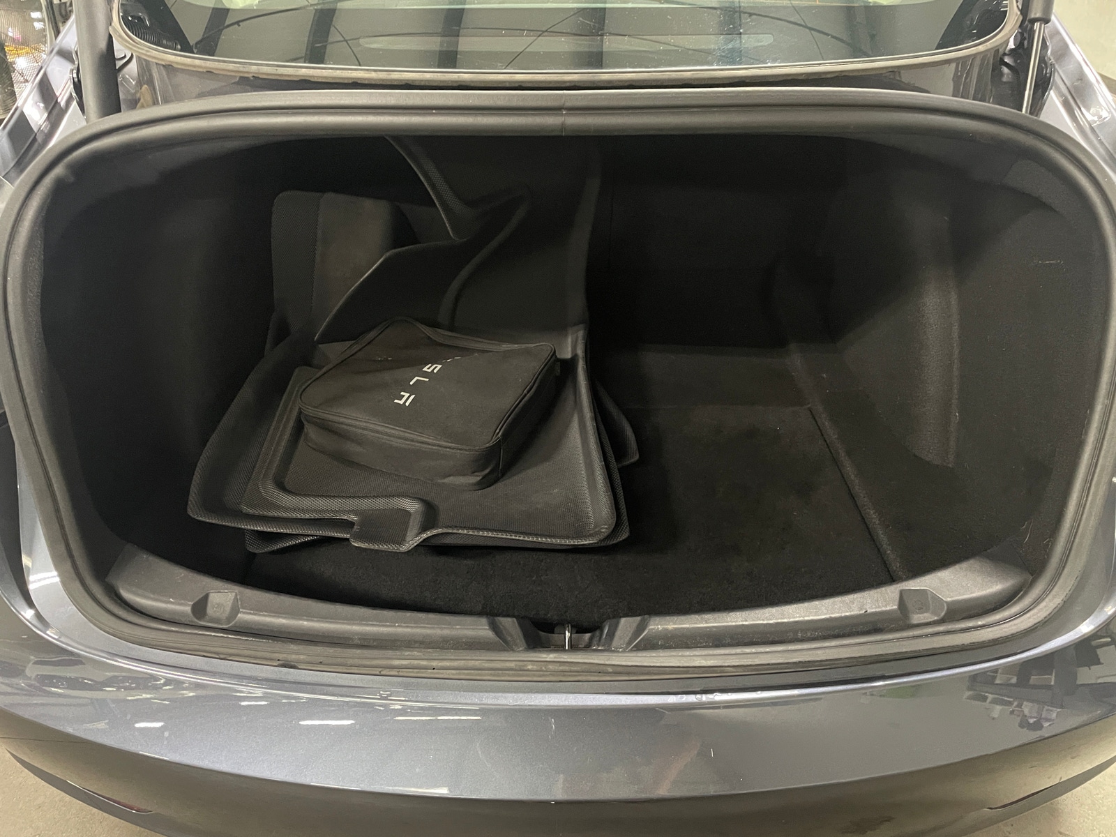 Thumbnail: 2023 Tesla Model 3 - 6