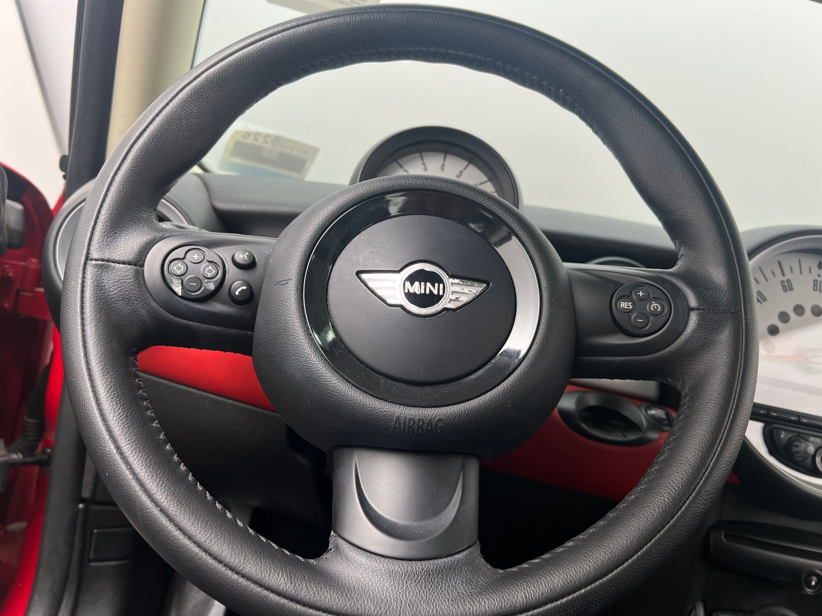 Thumbnail: 2014 MINI Cooper Clubman - 4