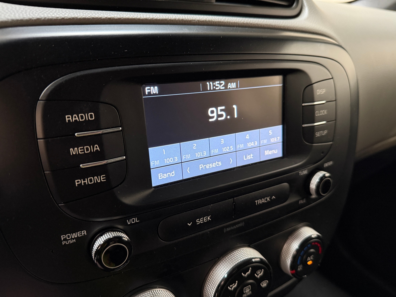 Thumbnail: 2019 Kia Soul - 4