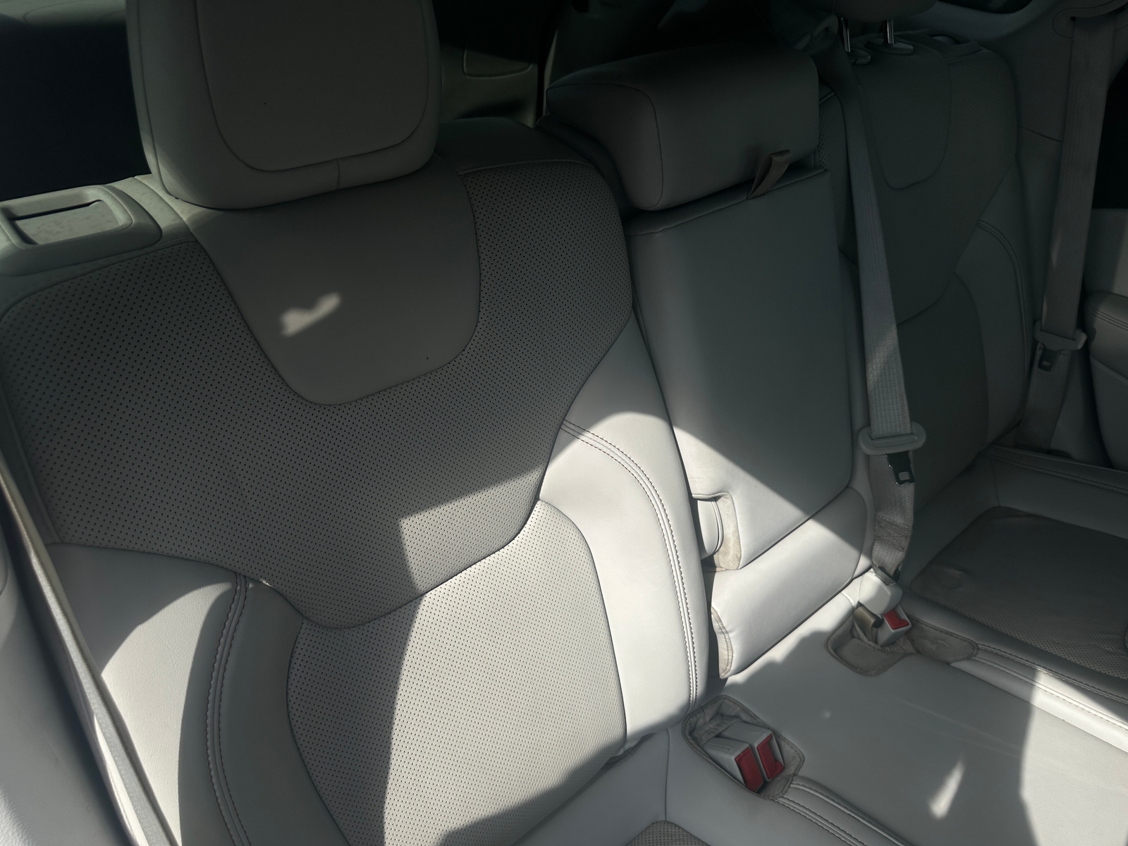 Thumbnail: 2020 Jeep Cherokee - 5