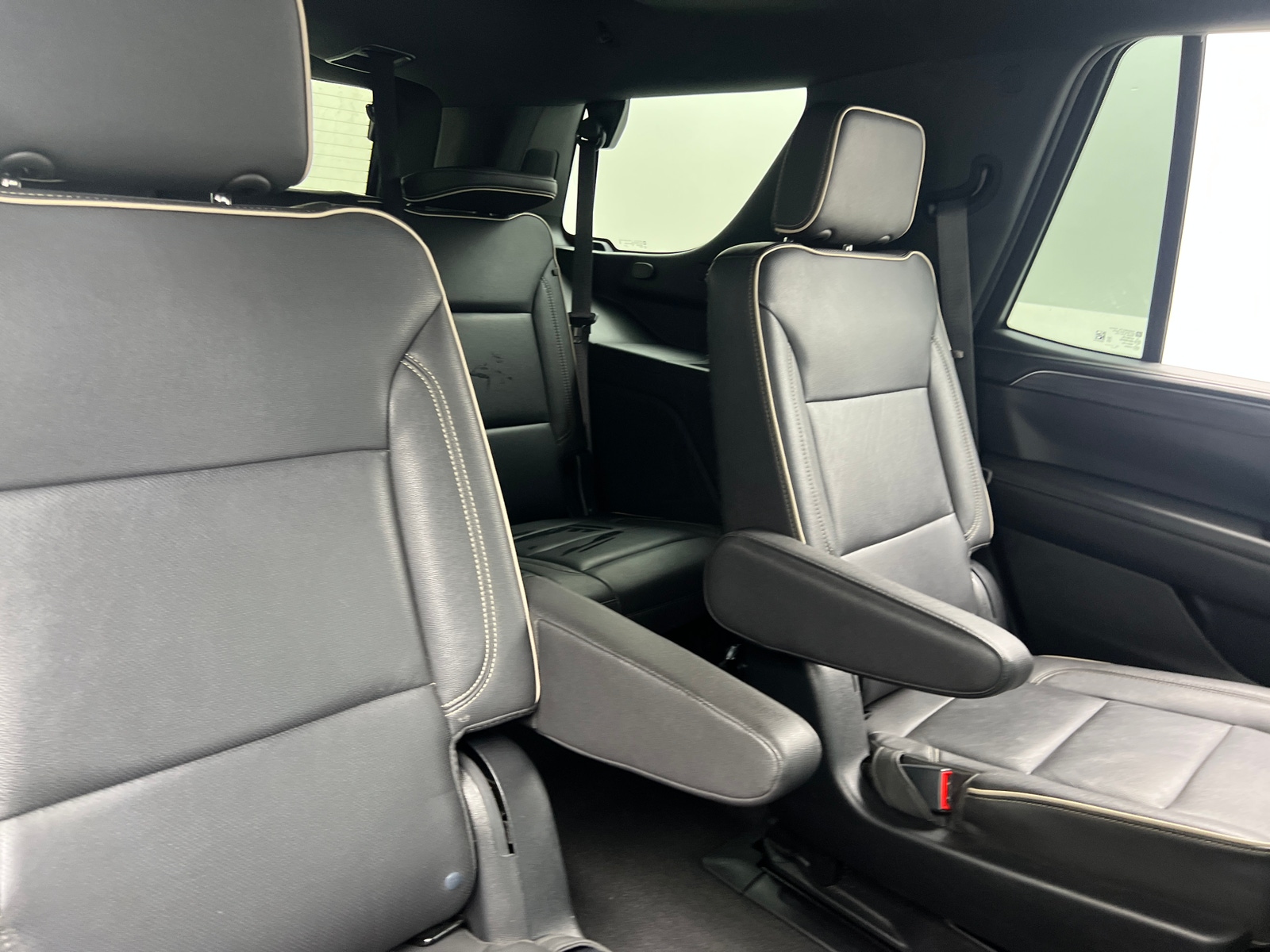 Thumbnail: 2023 GMC Yukon - 5