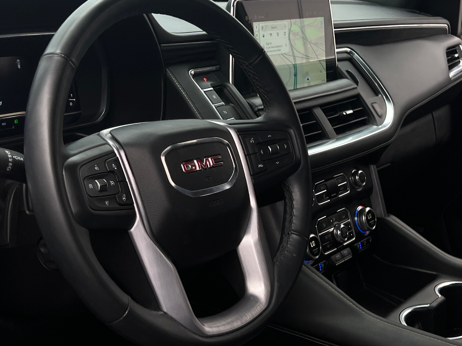 Thumbnail: 2023 GMC Yukon - 4