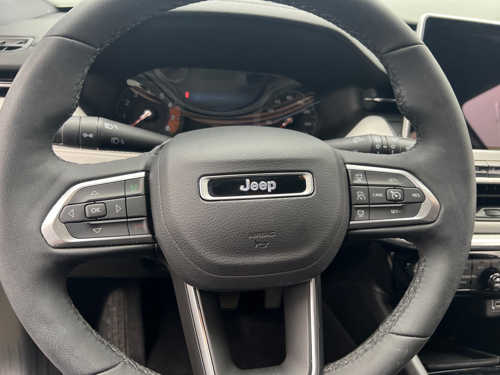 Thumbnail: 2024 Jeep Compass - 4