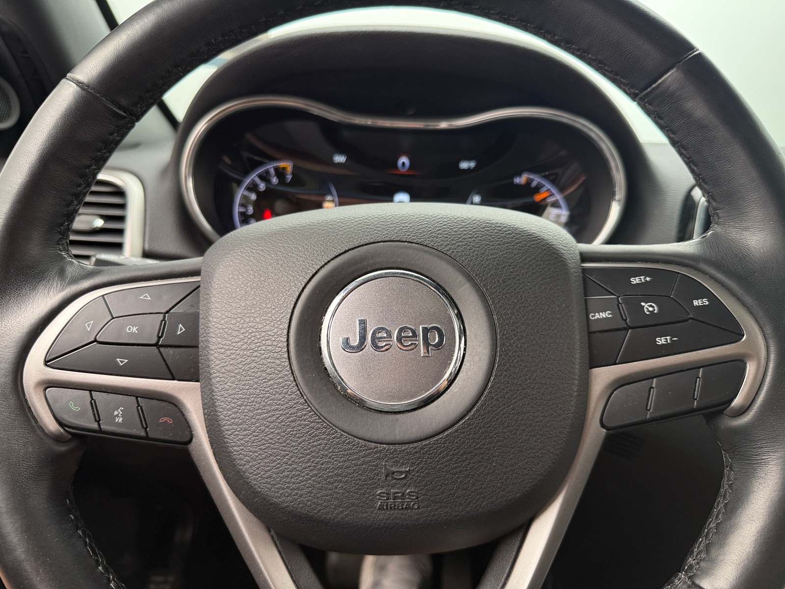 Thumbnail: 2019 Jeep Grand Cherokee - 4