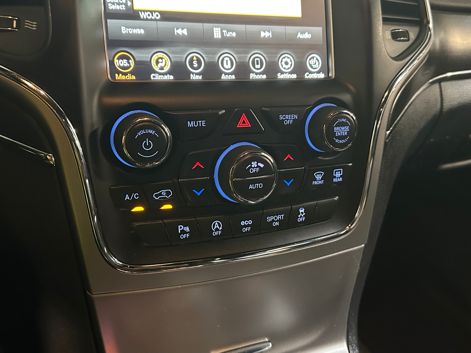 Thumbnail: 2018 Jeep Grand Cherokee - 3