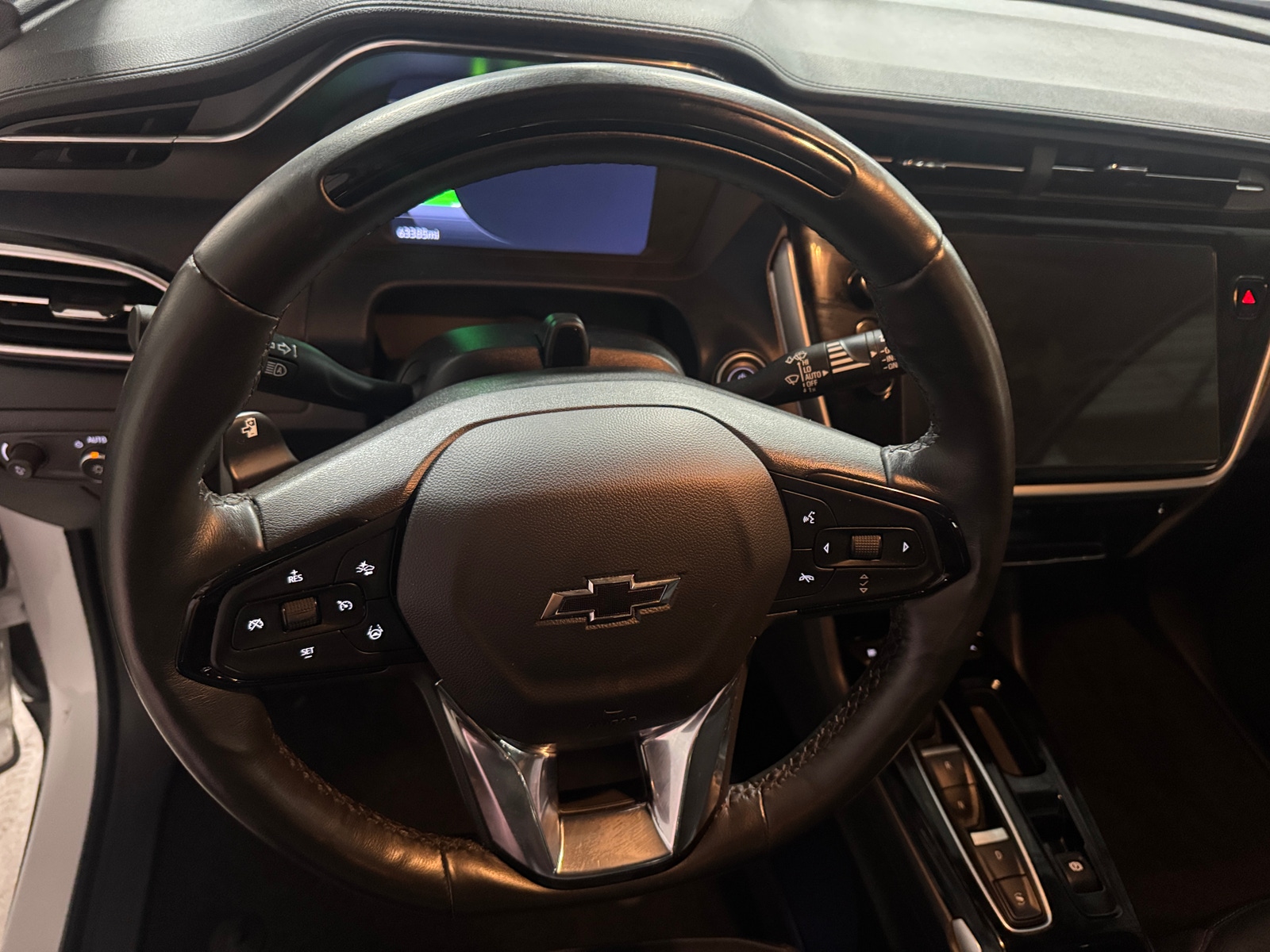 Thumbnail: 2023 Chevrolet Bolt EUV - 4