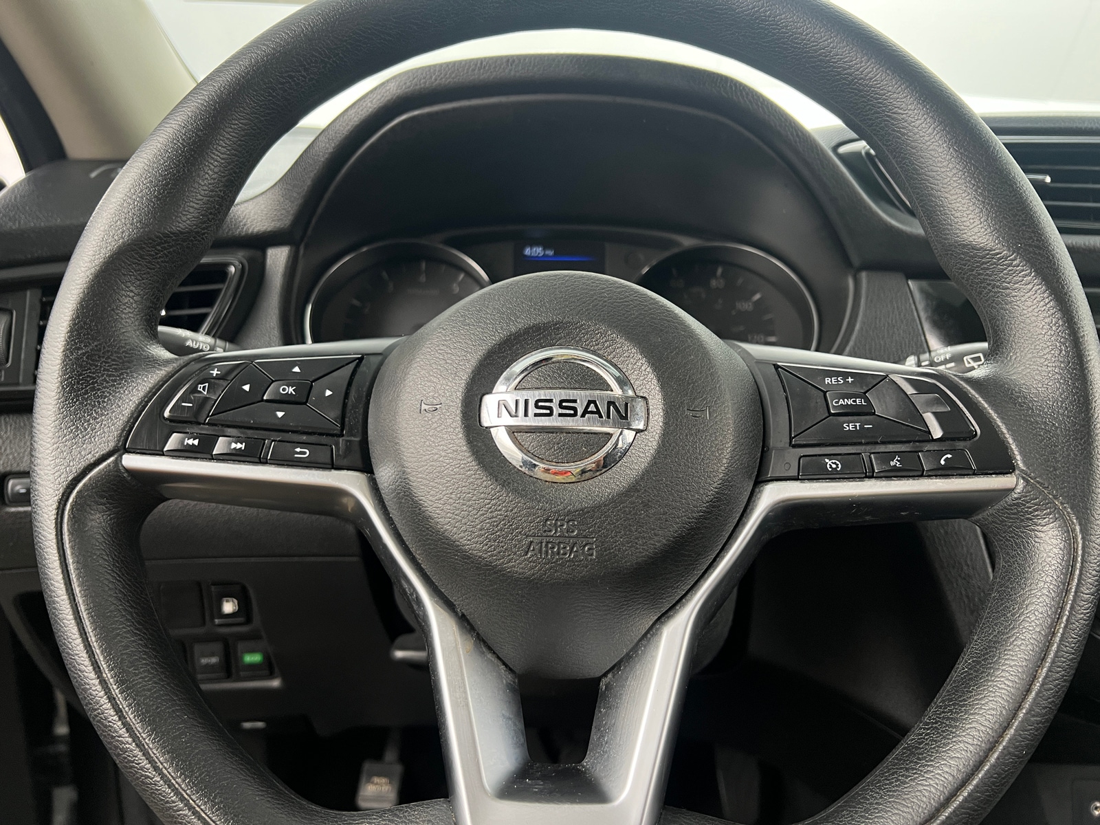 Thumbnail: 2020 Nissan Rogue - 5