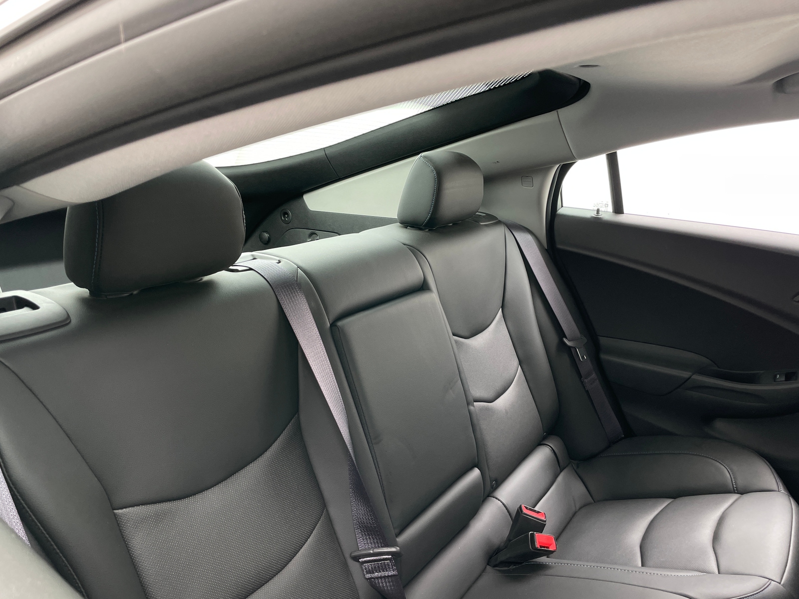 Thumbnail: 2017 Chevrolet Volt - 5