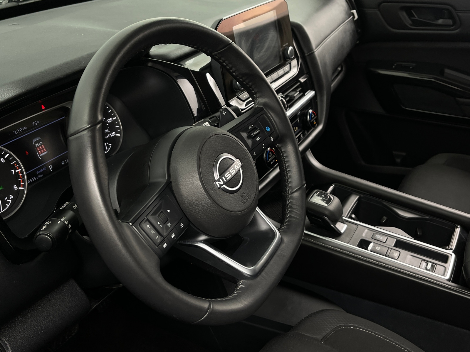 Thumbnail: 2025 Nissan Pathfinder - 5