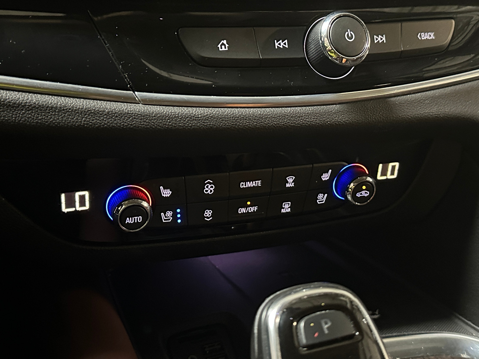 Thumbnail: 2021 Buick Enclave - 3