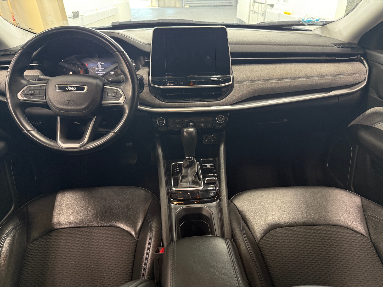 Thumbnail: 2022 Jeep Compass - 3