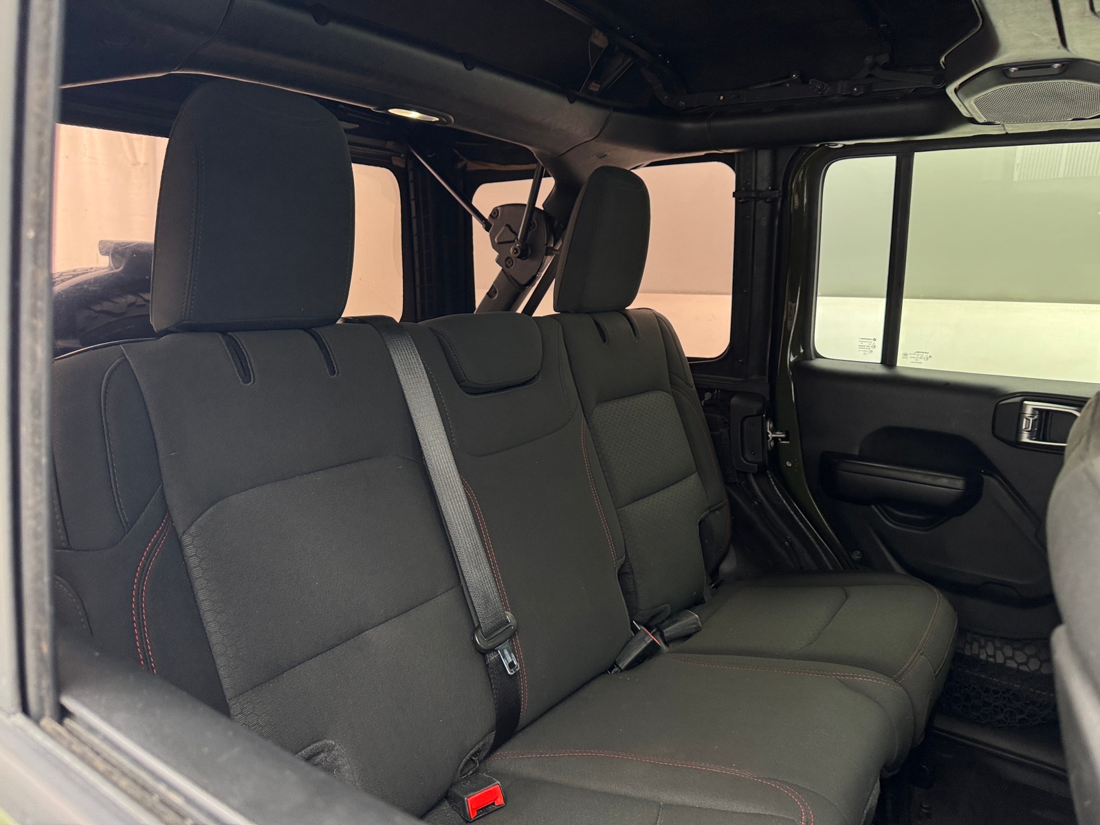Thumbnail: 2020 Jeep Wrangler - 6