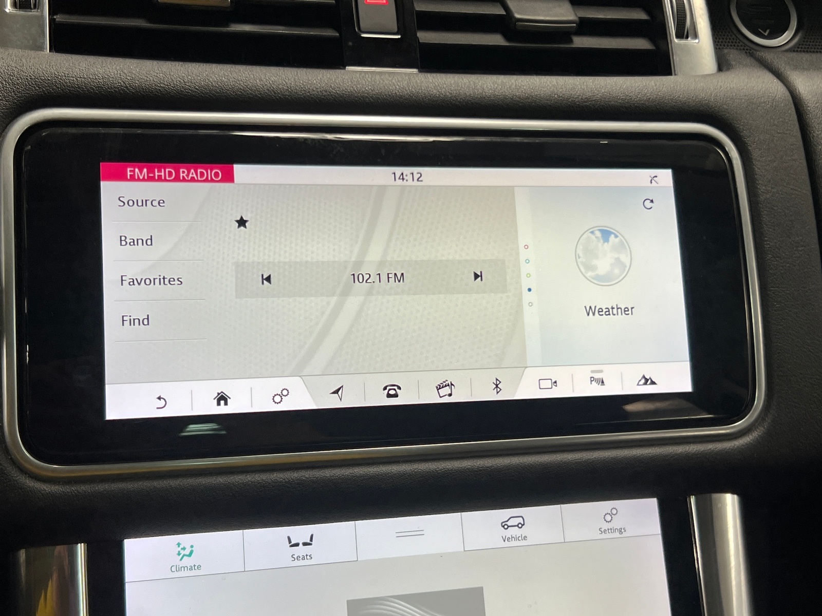 Thumbnail: 2018 Land Rover Range Rover Sport - 3