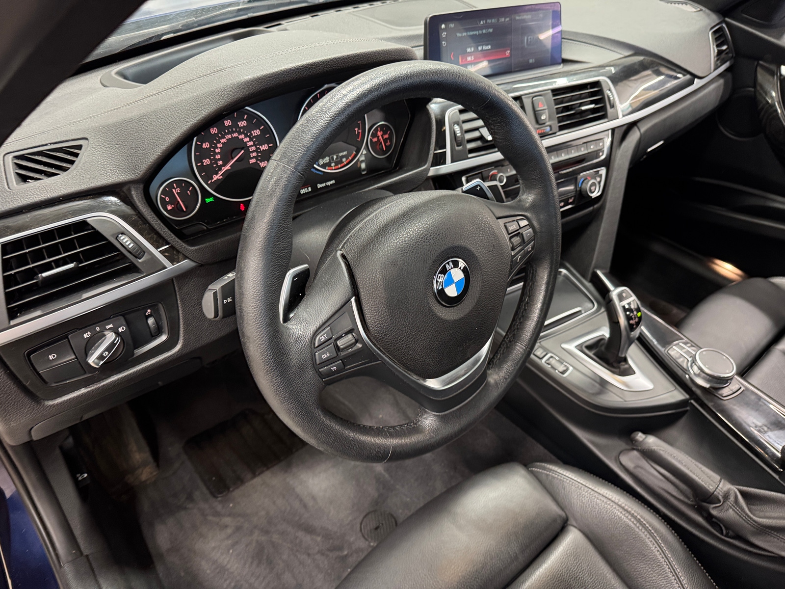 Thumbnail: 2018 BMW 3 Series - 2