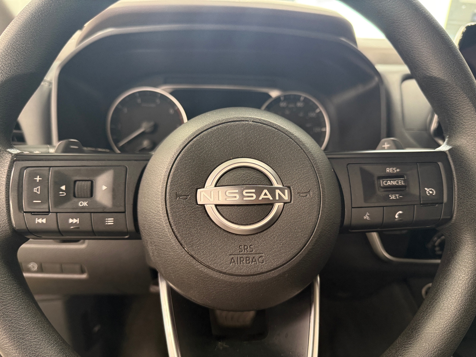 Thumbnail: 2023 Nissan Rogue - 5