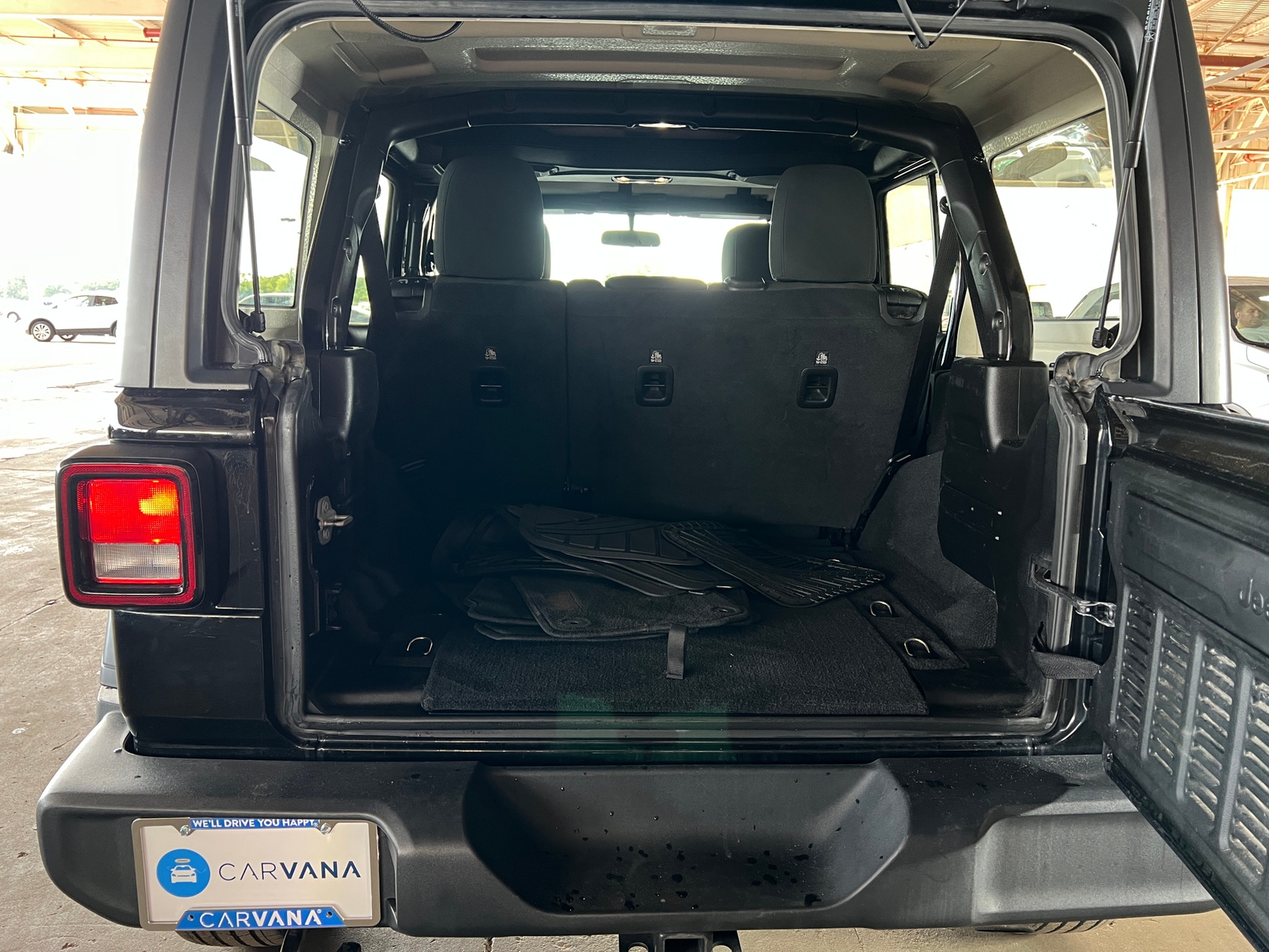 Thumbnail: 2020 Jeep Wrangler - 7