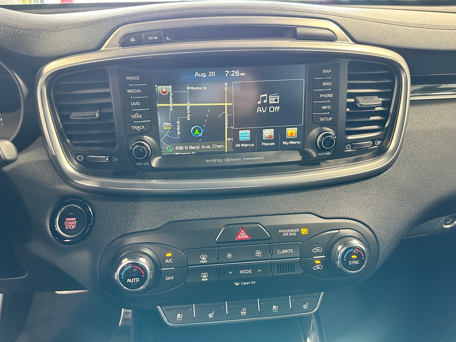 Thumbnail: 2016 Kia Sorento - 3