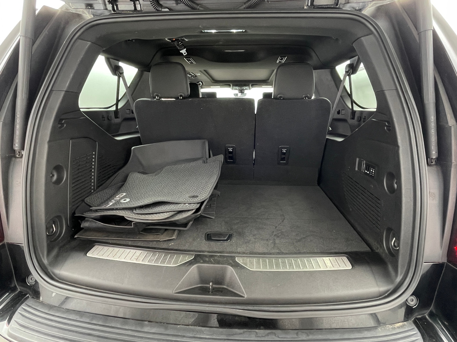 Thumbnail: 2021 GMC Yukon XL - 6